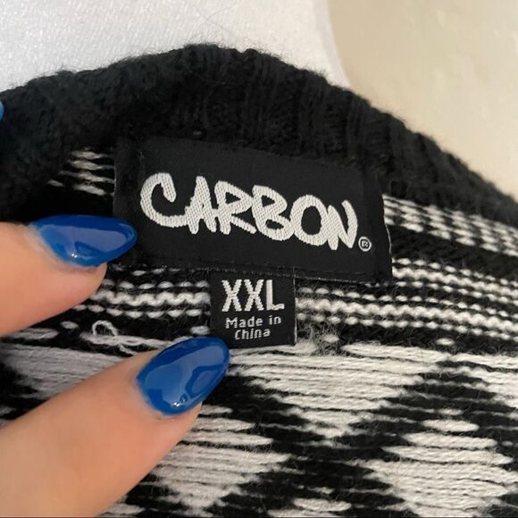 Carbon black & white pull over XXL - Picture 3 of 6